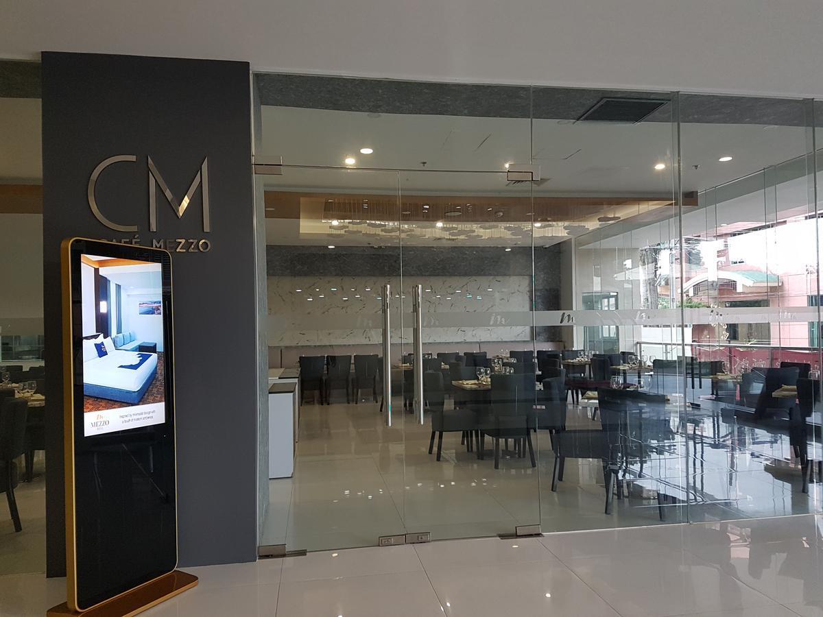 Mezzo Hotel Cebu Exterior photo