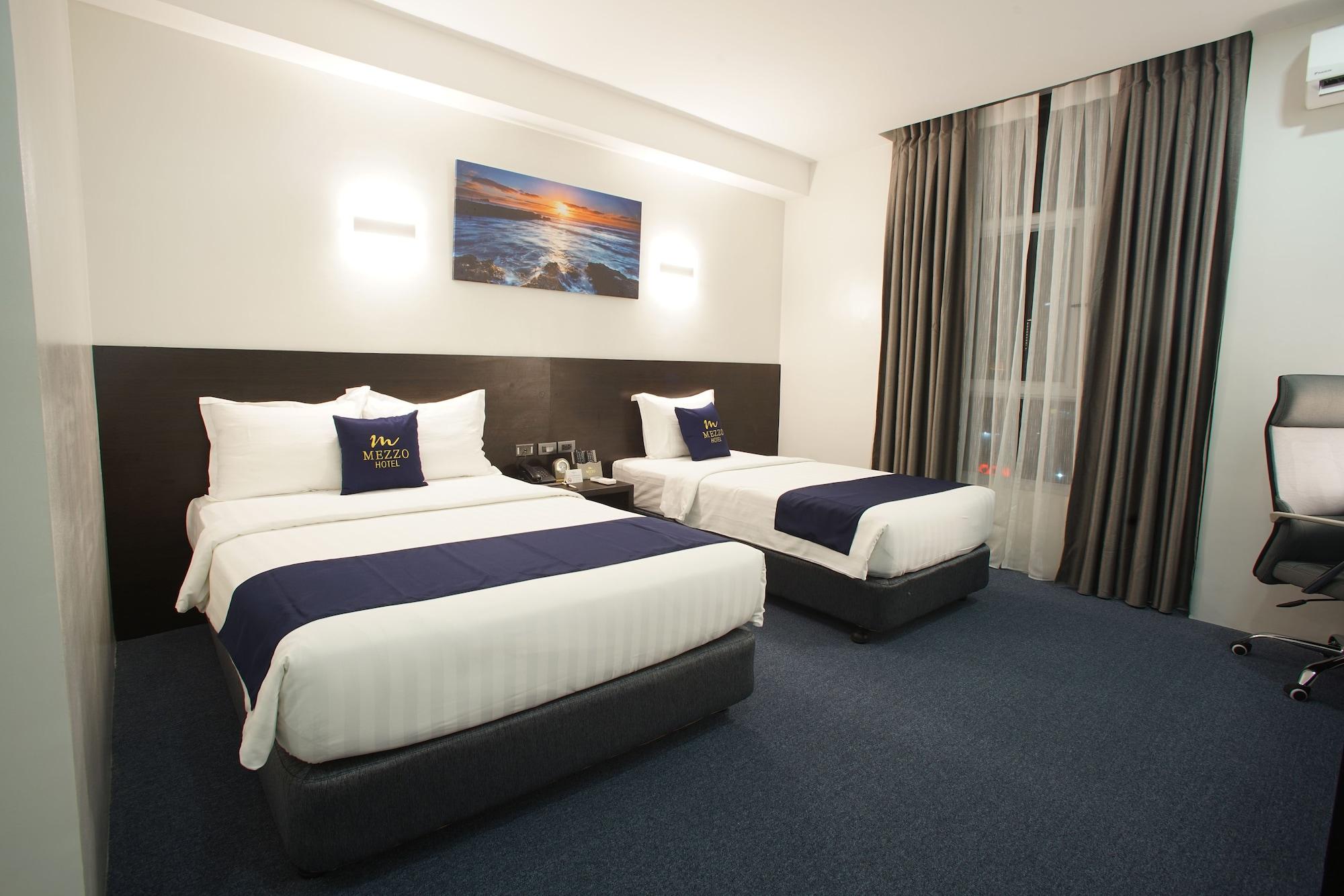 Mezzo Hotel Cebu Exterior photo