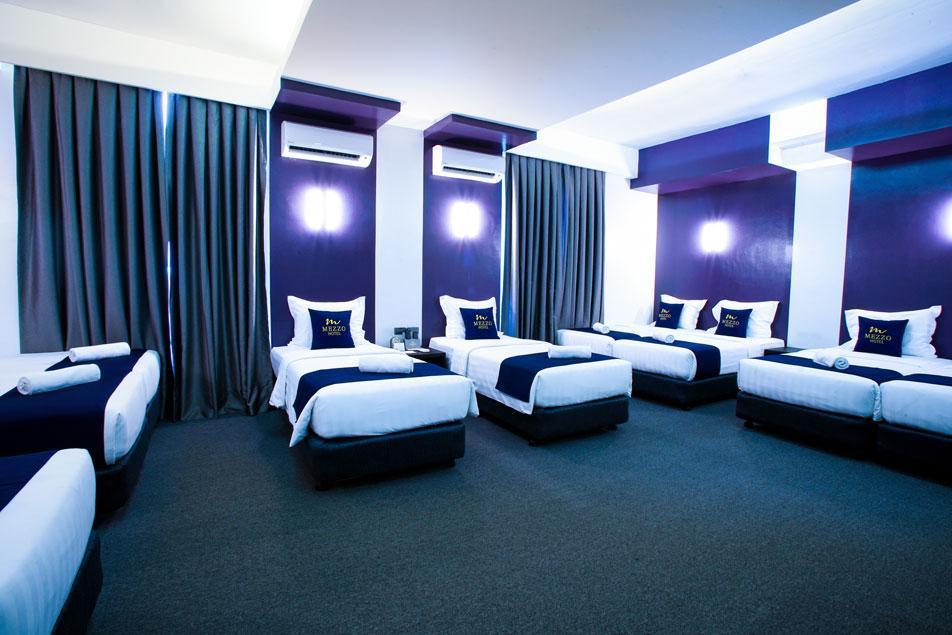Mezzo Hotel Cebu Exterior photo