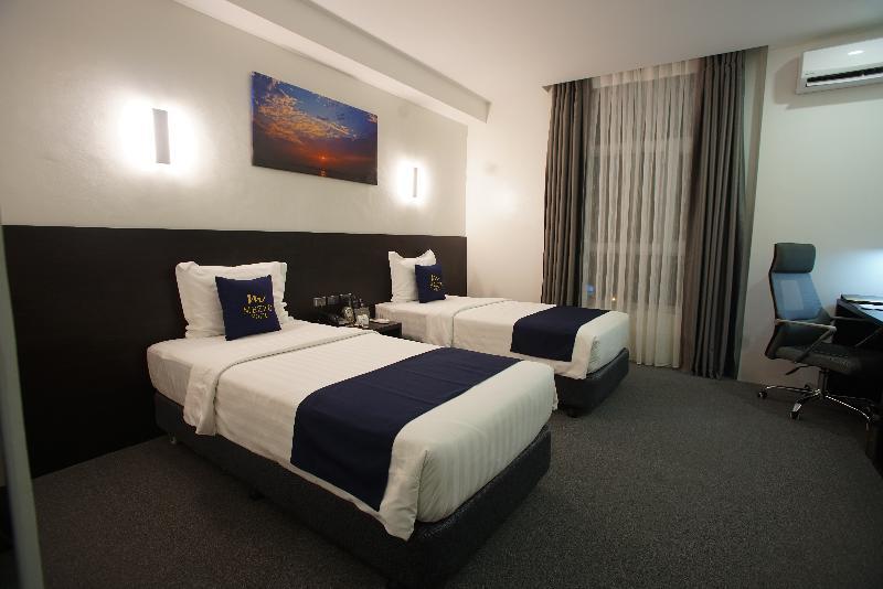 Mezzo Hotel Cebu Exterior photo